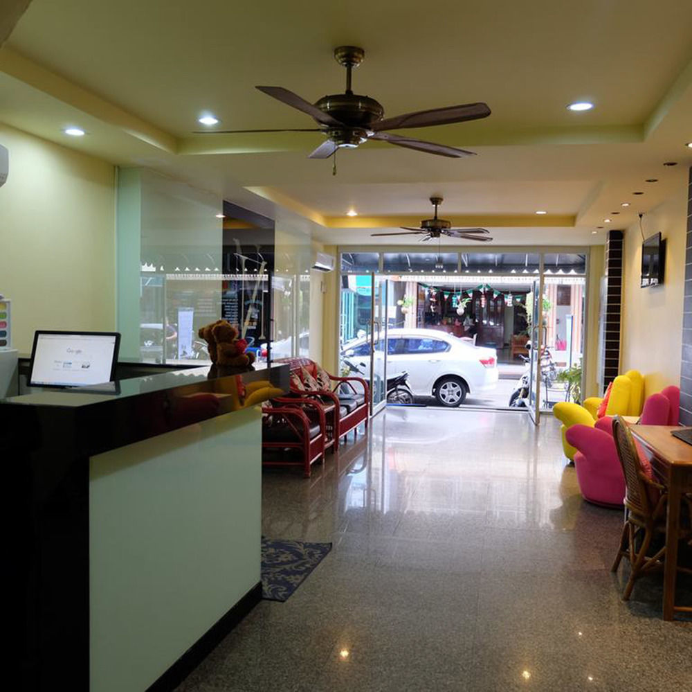 Armoni Patong Beach Hotel Exterior photo